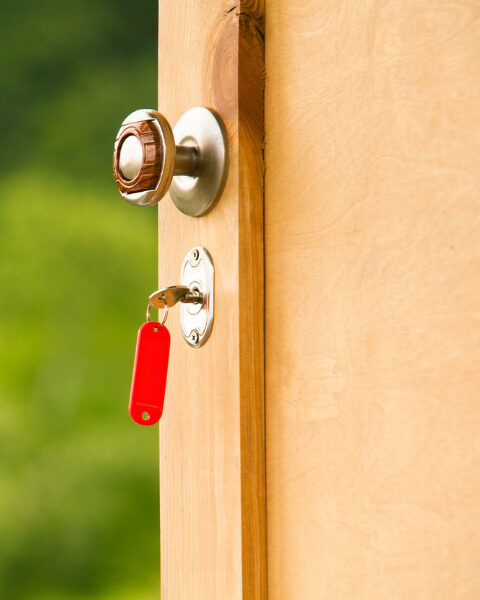 KEY CUTTING