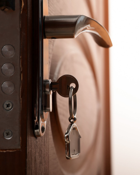 EMERGENCY LOCKSMITHS